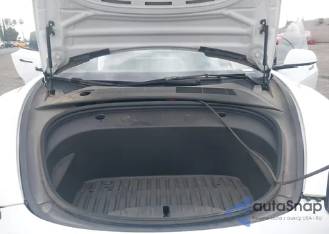 2023 Tesla Model 3 Performance Dual Motor All-Wheel Drive z USA, uszkodzony, nr VIN 5YJ3E1EC2PF580547